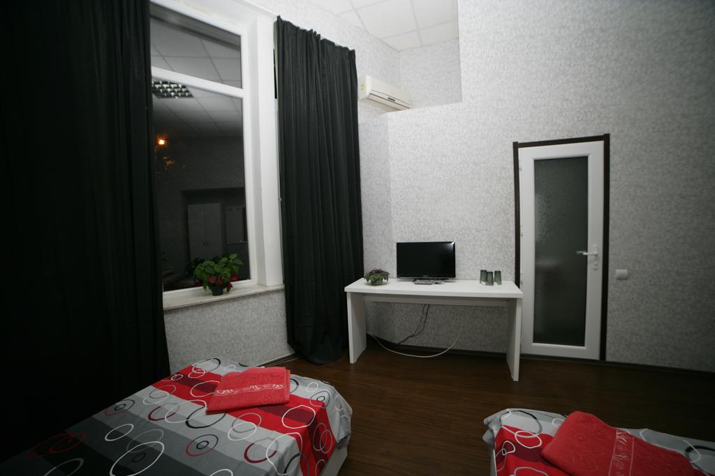 Hotel Cristal Palace 第比利斯 客房 照片